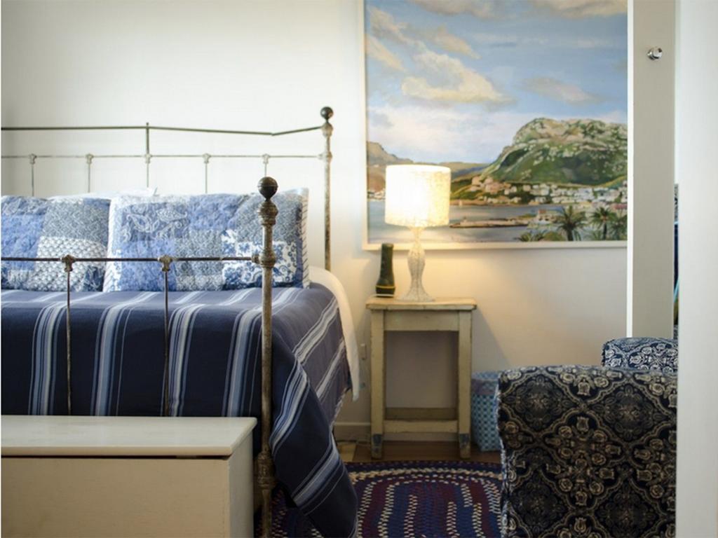 Blue On Blue Bed And Breakfast St James Bagian luar foto